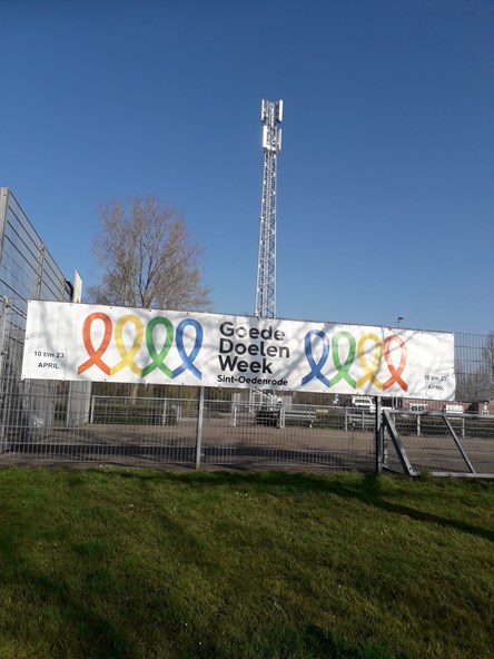 heb jij de spandoeken al zien hangen