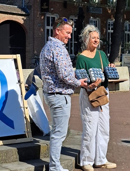 13-5-2026 Recordbedrag Goede Doelenweek - winnaar prijsvraag ontvangt prijs